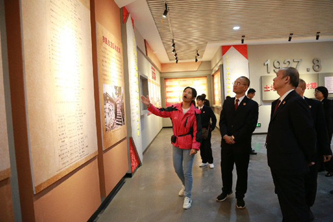 广西大化：开展革命传统教育主题党日活动